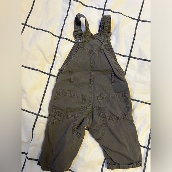H & M Carpenter Baby Overalls Gray Size 9-12 Months - Picture 2 of 3